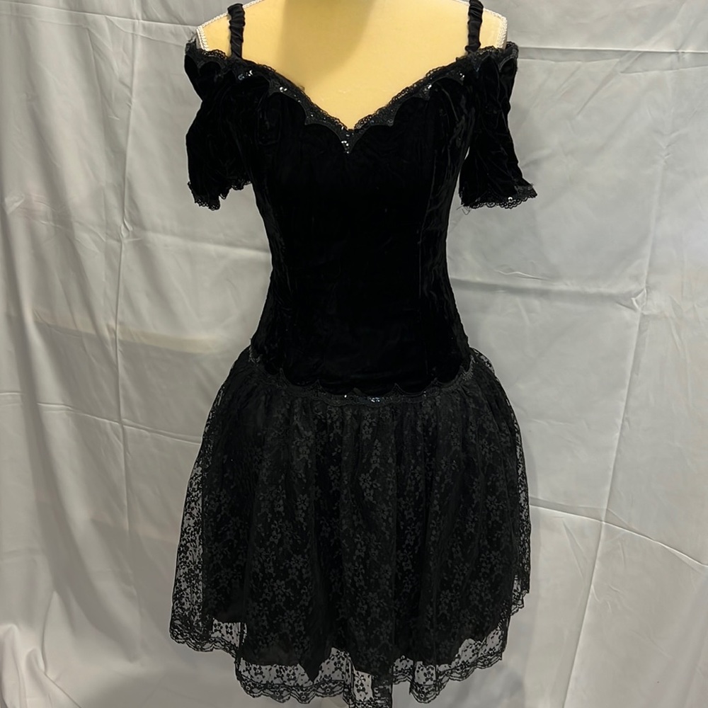 Jessica McClintock Vintage Dress Black Velvet Lace Sequins size 7 Small 6